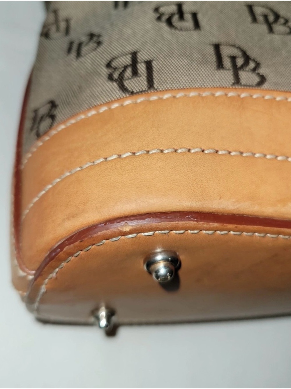 Vintage Dooney & Bourke Brown Canvas Monogram Tote Bag Tan Leather Trim - Picture 7 of 16